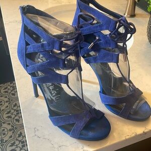 Gently used Steve Madden blue suede stiletto sandals; sz 8.5M